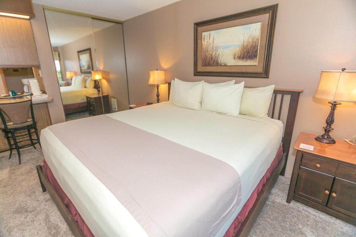 Grey Gull Aparthotel Оушън Шорс Екстериор снимка
